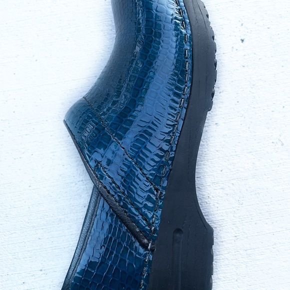 Sanita Blue Patten Bordeaux Clogs Size 37 - Picture 7 of 12